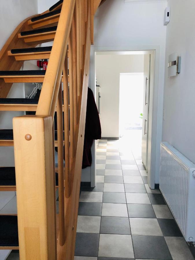 Altstadthus-Gemuetliches Ferienhaus Mit Gaertchen 腓特烈 外观 照片